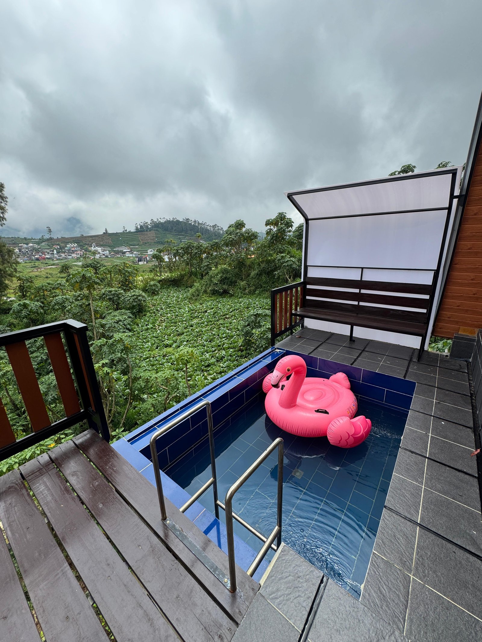 Opek private Pool Dieng